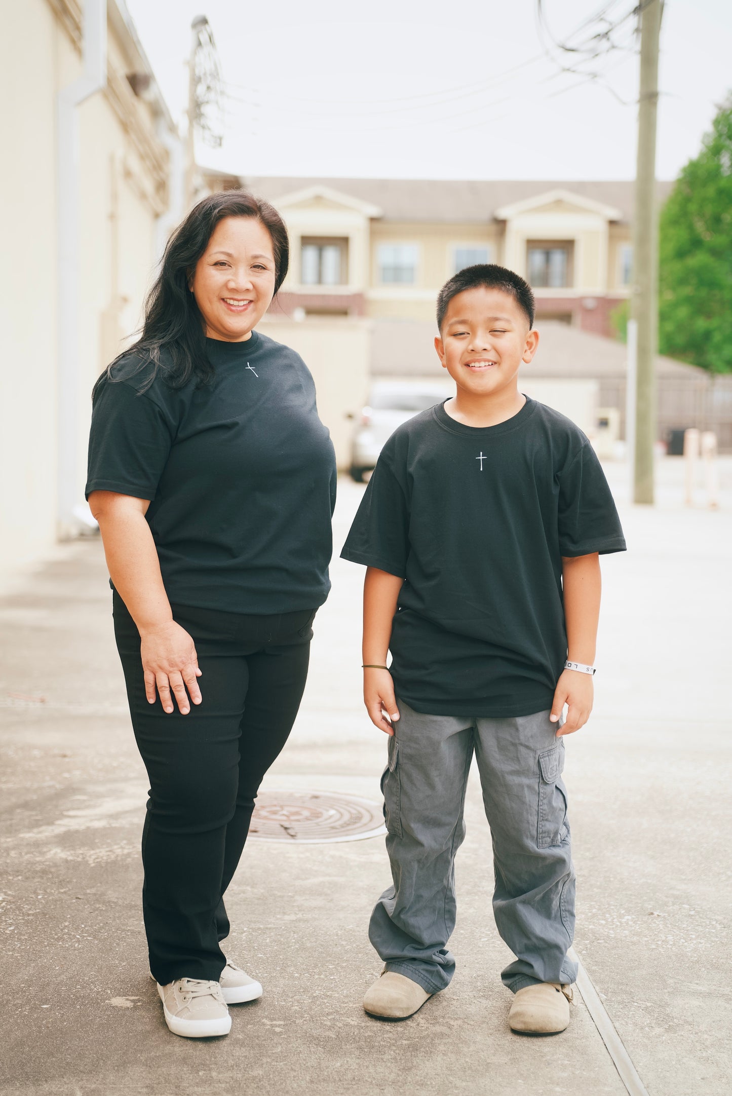 HE IS RISEN - Classic Fit T-Shirt - Black